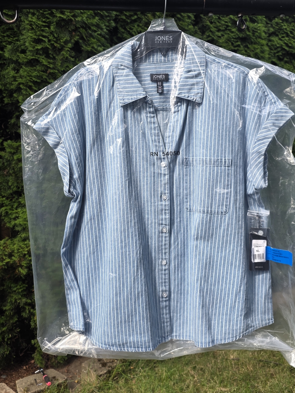 Jones New York Womens Striped Cotton Shirt in Blue & White Size XL NWT